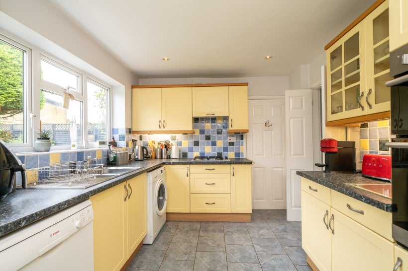 Mortimer Hill, Tring 4 bedroom detached house Brown & Merry