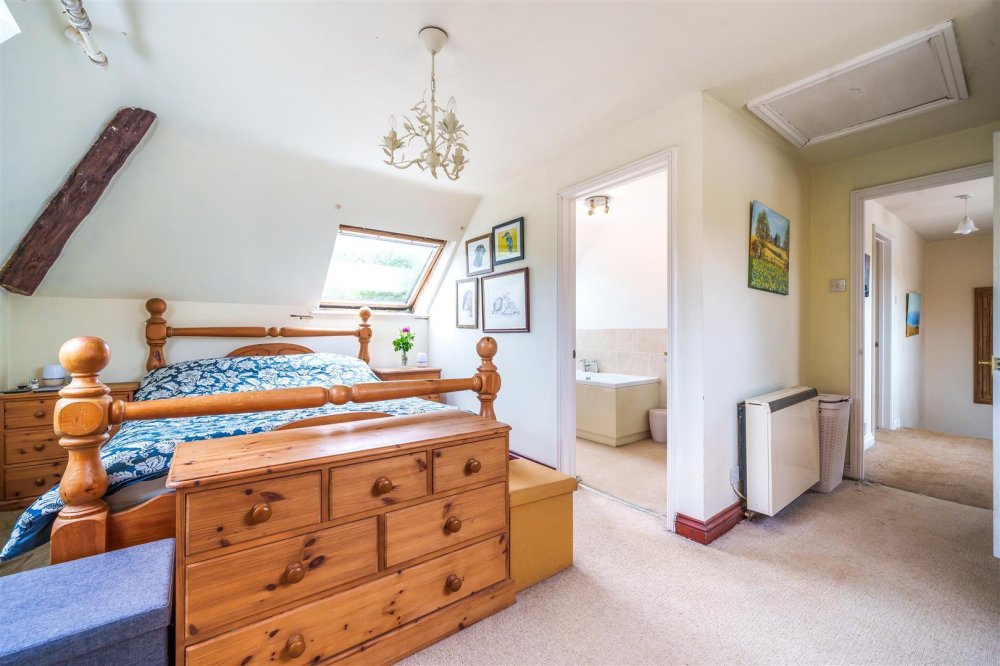 Stags 3 bedroom property for sale in Ingsdon, Newton Abbot