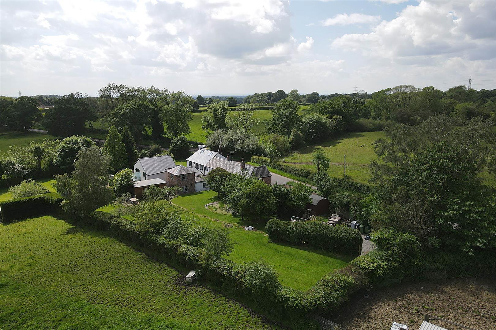 3 bedroom property for sale in Pexhill Road, Macclesfield £399,950