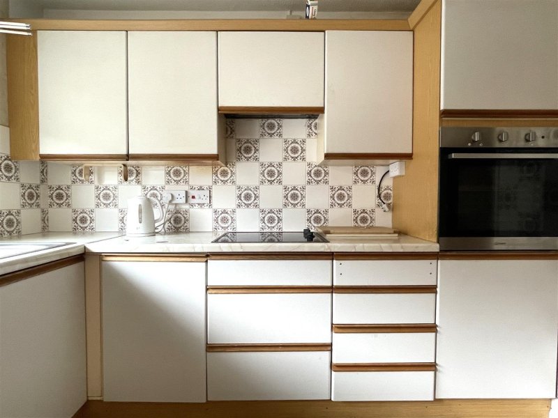 3 bedroom property for sale in Worlingham Way, Lowestoft Guide price £200,000
