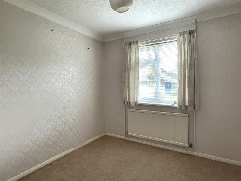 3 bedroom property for sale in Worlingham Way, Lowestoft Guide price £200,000