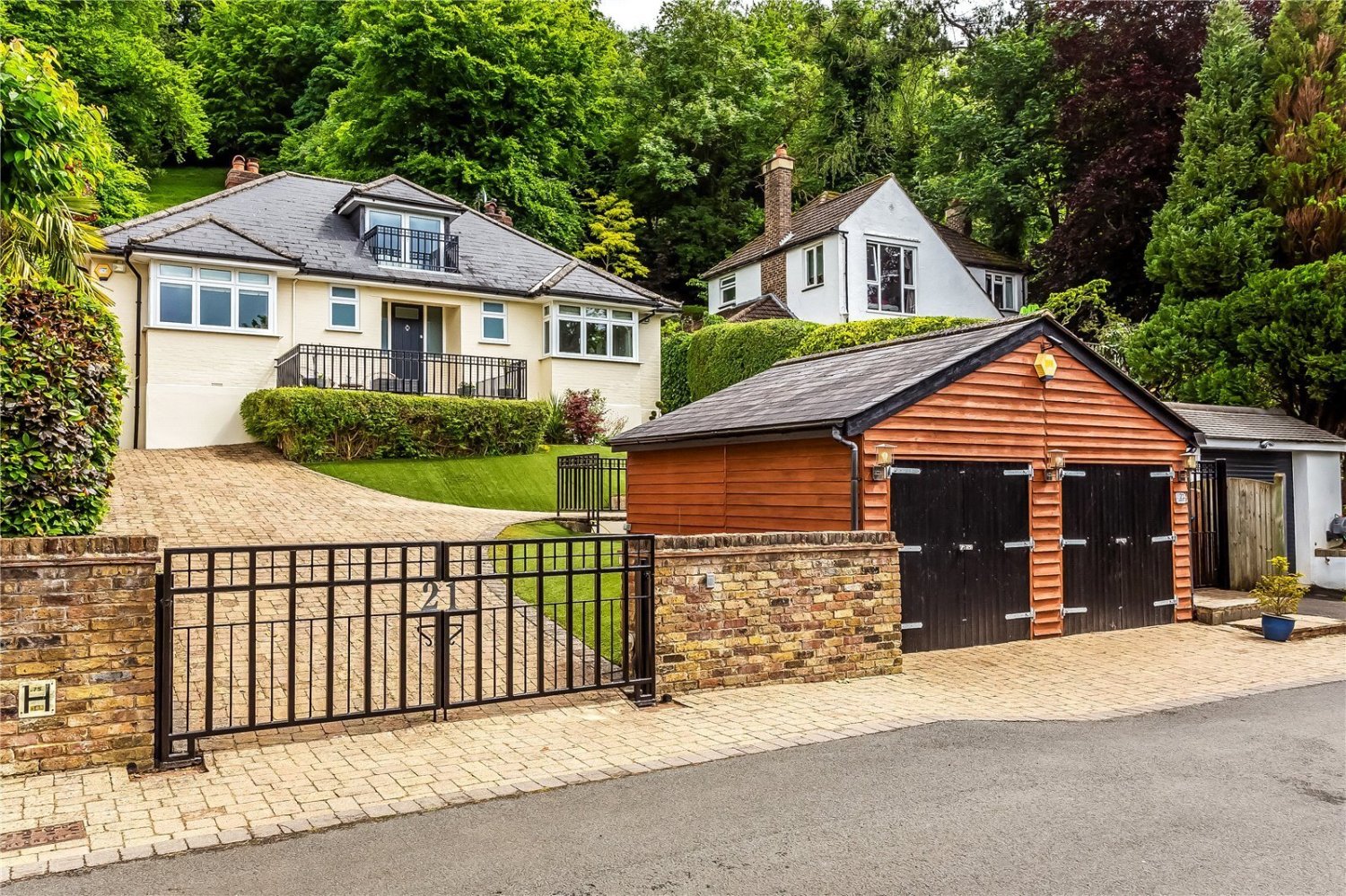 JacksonStops 3 bedroom property for sale in Stuart Road, Warlingham