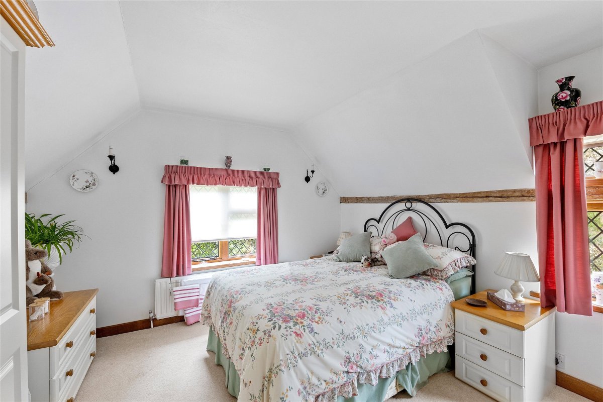 4 bedroom property for sale in Standon Lane, Leith Vale, Ockley, Surrey