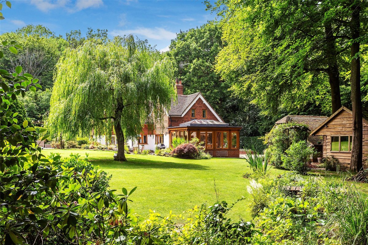 4 bedroom property for sale in Standon Lane, Leith Vale, Ockley, Surrey