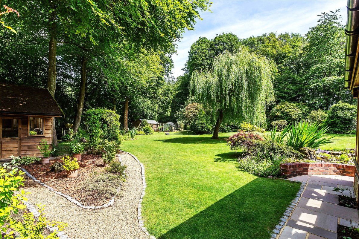 4 bedroom property for sale in Standon Lane, Leith Vale, Ockley, Surrey