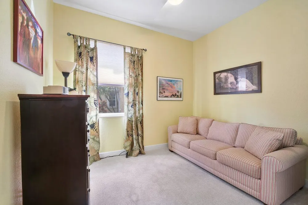 12424 NW 62nd Ct, Coral Springs, FL 33076