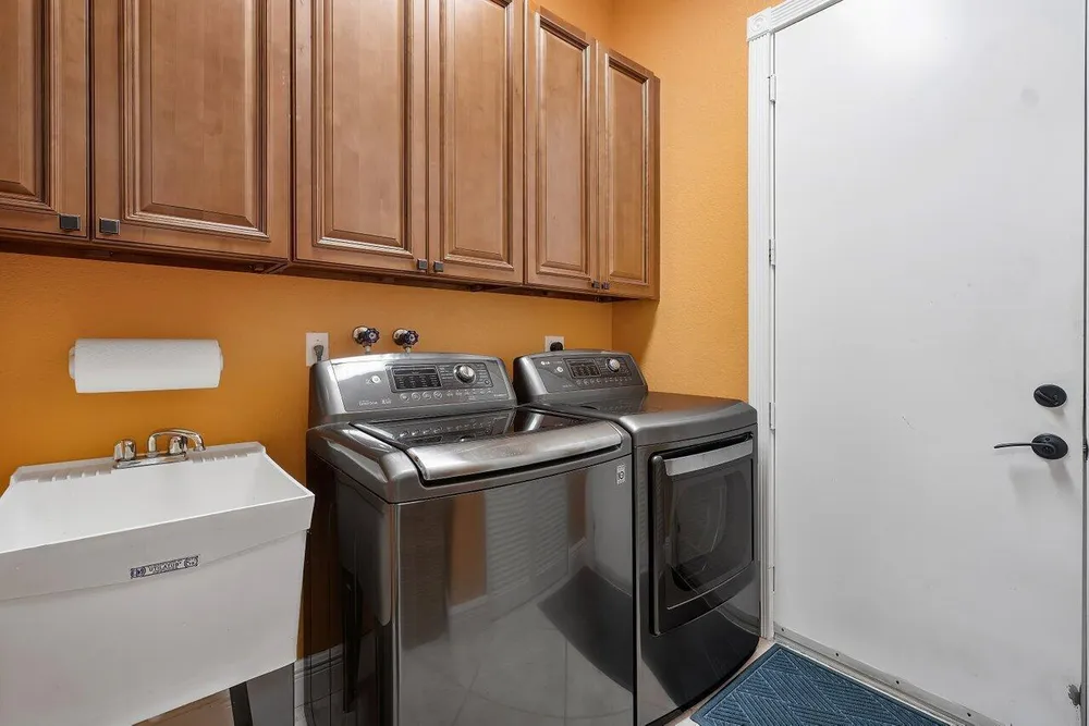 12424 NW 62nd Ct, Coral Springs, FL 33076