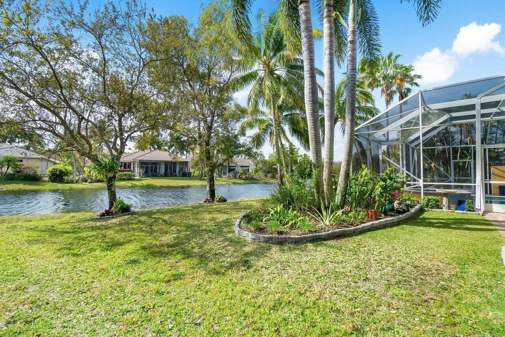 12424 NW 62nd Ct, Coral Springs, FL 33076
