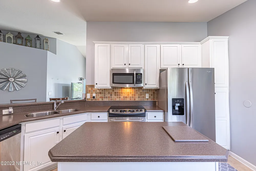 6624 White Blossom Circle, Jacksonville, FL 32258