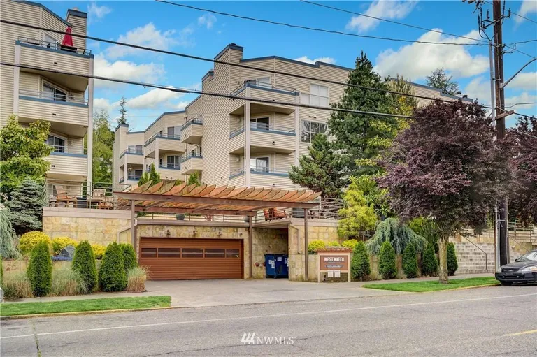 6970 California Ave SW, Seattle, WA 98136