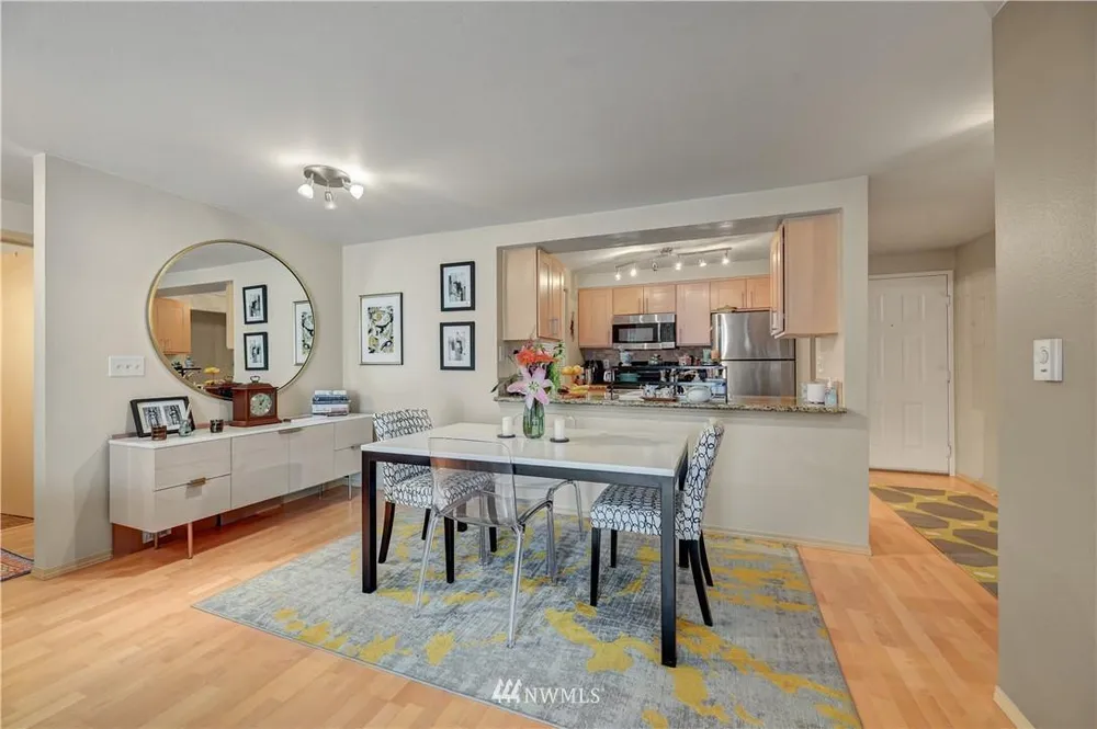 6970 California Ave SW, Seattle, WA 98136