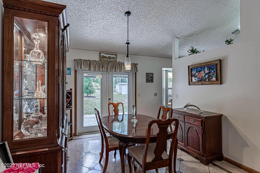 53 Lion St, Middleburg, FL 32068