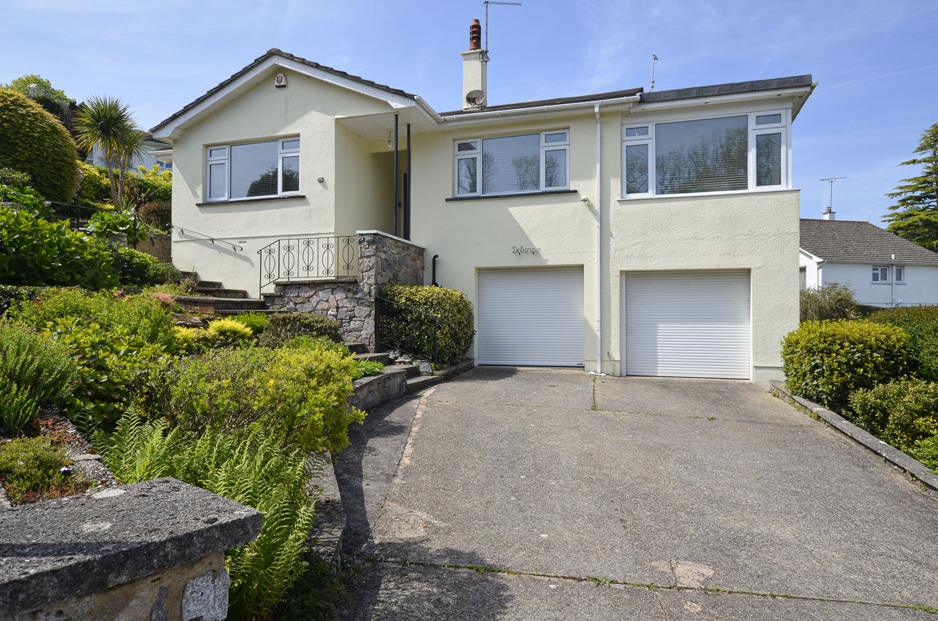 2 bedroom property for sale in BRACKEN RISE BROADSANDS PAIGNTON £545,000