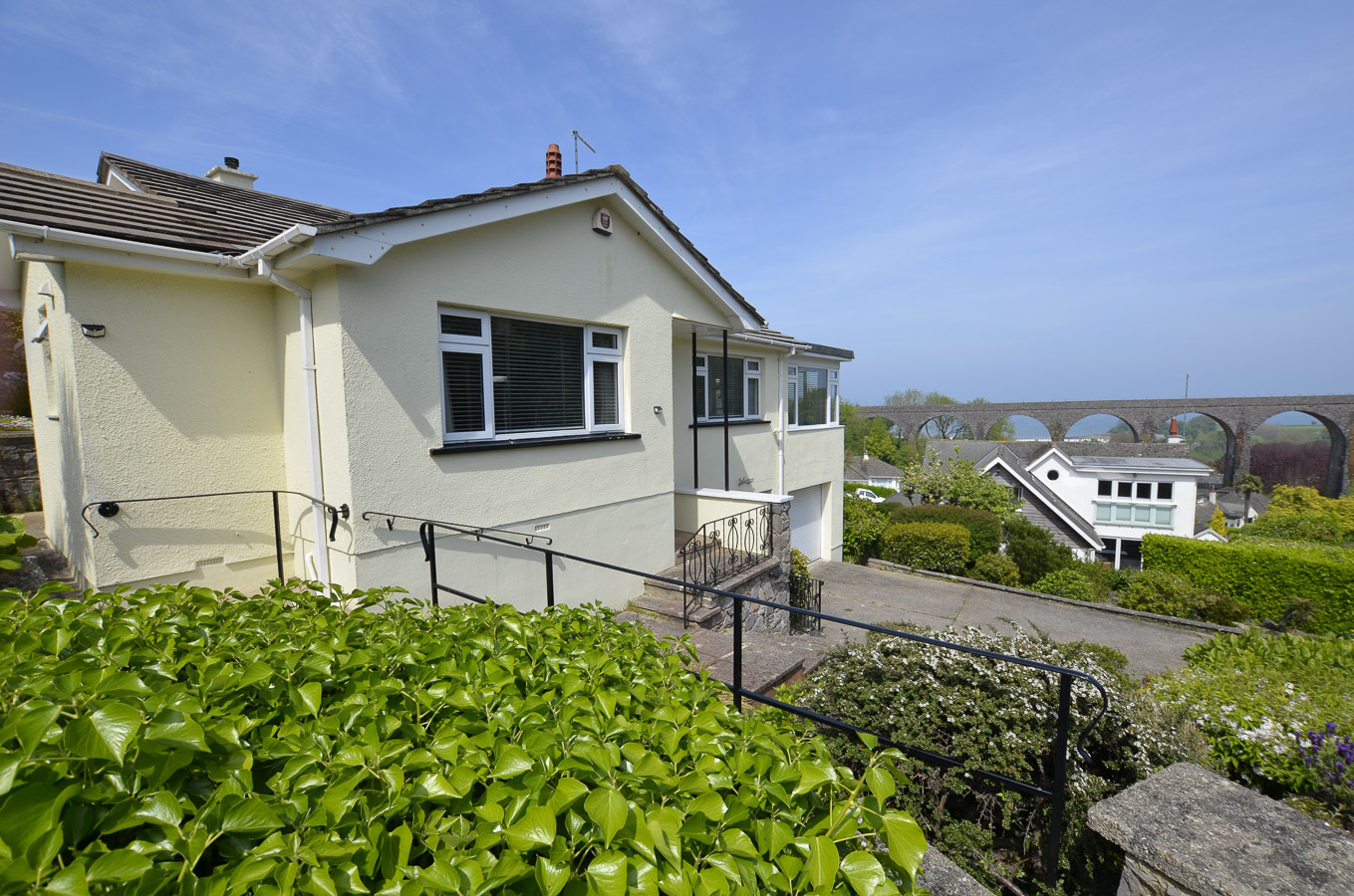 2 bedroom property for sale in BRACKEN RISE BROADSANDS PAIGNTON £545,000