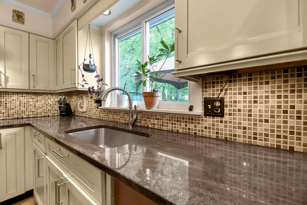6491 Shenandoah Dr, Reynoldsburg, OH 43068