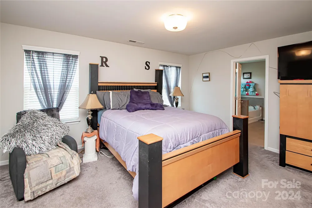 5115 Grace View Dr, Pineville, NC 28134