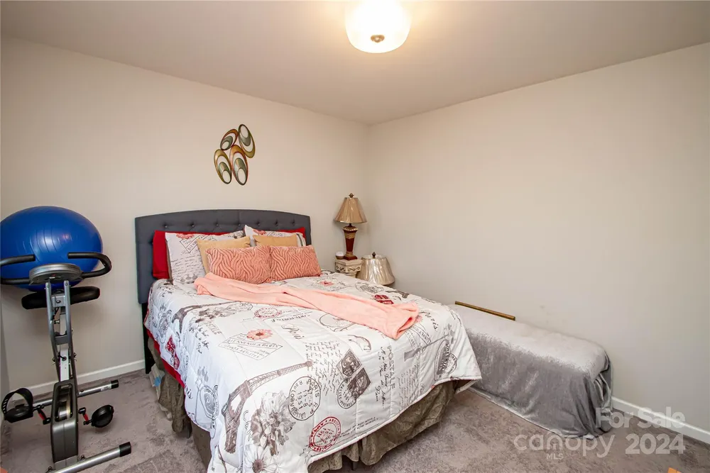 5115 Grace View Dr, Pineville, NC 28134