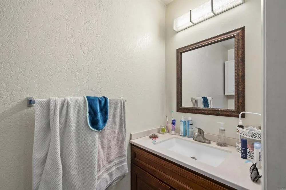 2115 Garnet Ave, San Diego, CA 92109