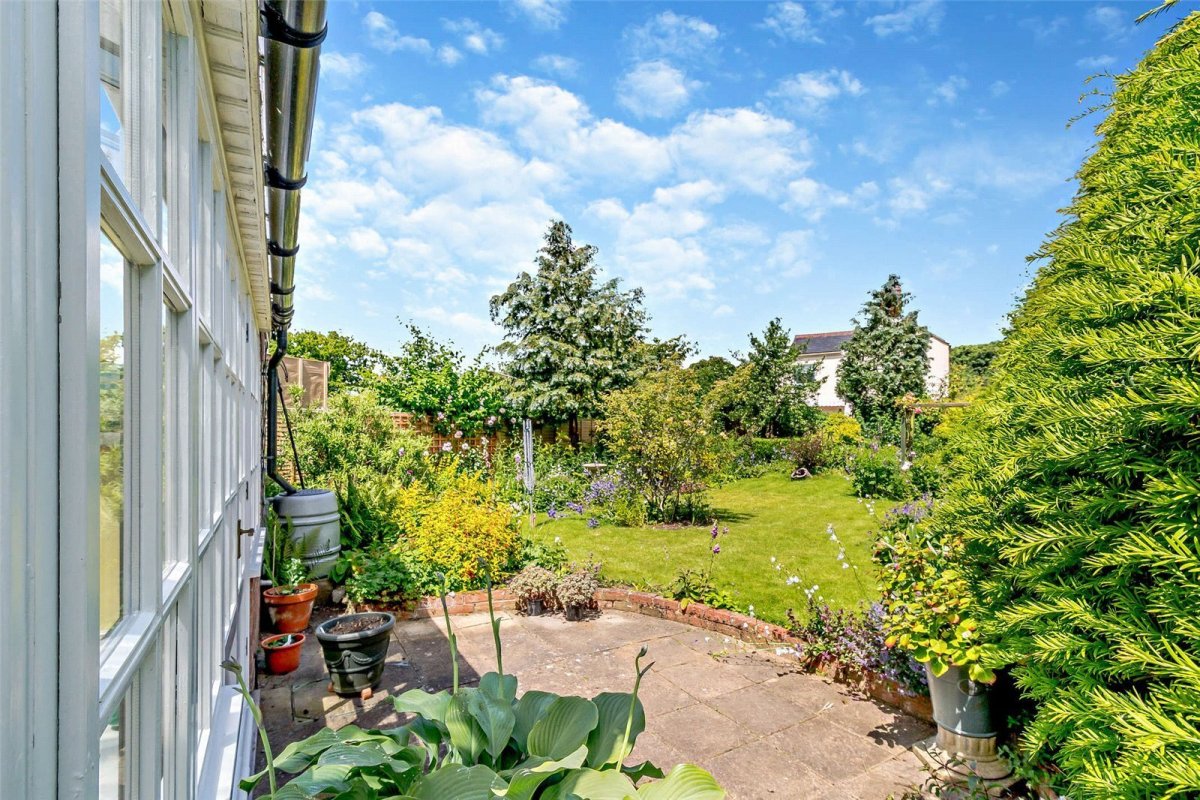 3 bedroom property for sale in Herne Road, Oundle, Peterborough, PE8 £715,000