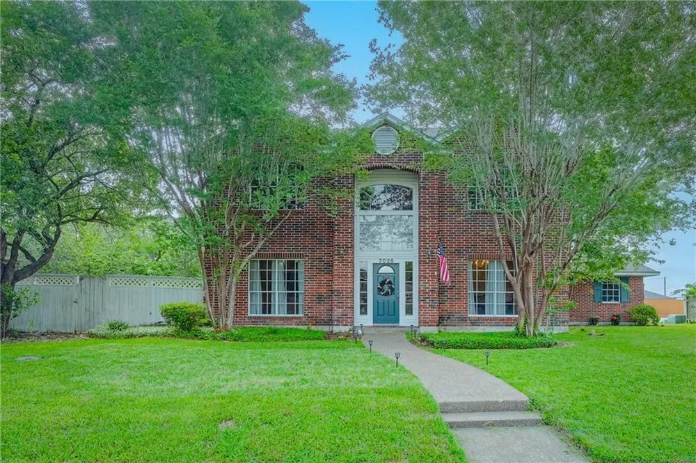 7026 Ashdown Dr, Corpus Christi, TX 78413