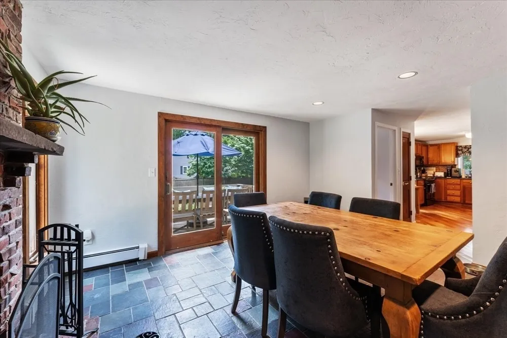 20 Pennacook St, Norfolk, MA 02056
