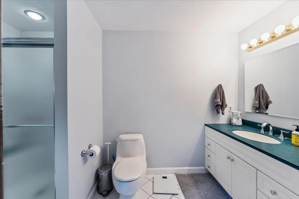 20 Pennacook St, Norfolk, MA 02056