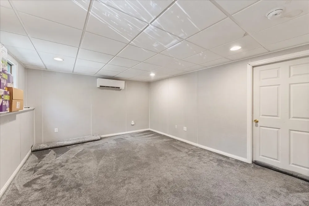 20 Pennacook St, Norfolk, MA 02056