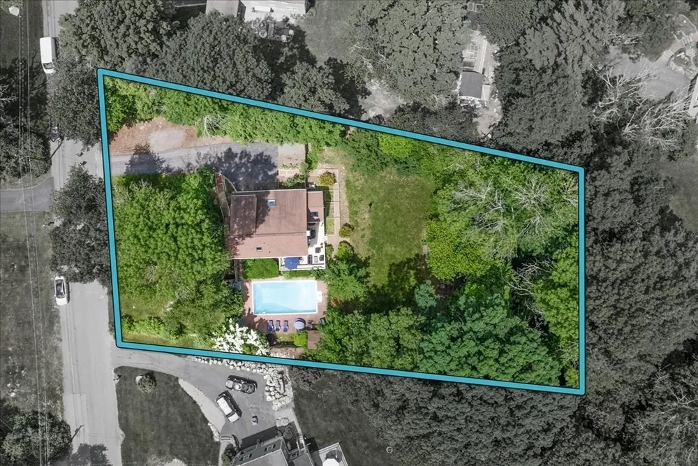 20 Pennacook St, Norfolk, MA 02056