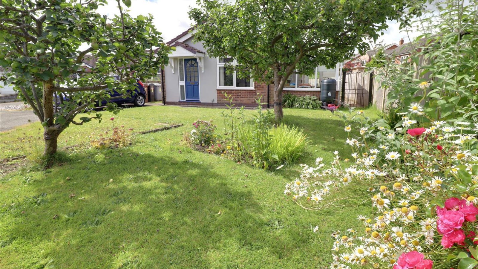 2 bedroom property for sale in Tilstone Close, Hough, Crewe Offers