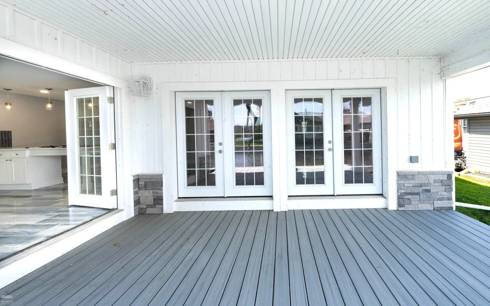 45480 Jefferson Ave, Chesterfield, MI 48047