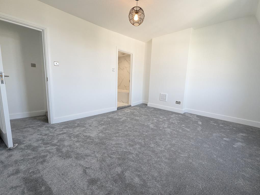 Two Bedroom Flat To Let Warrington Crescent W9 1ED Image 7