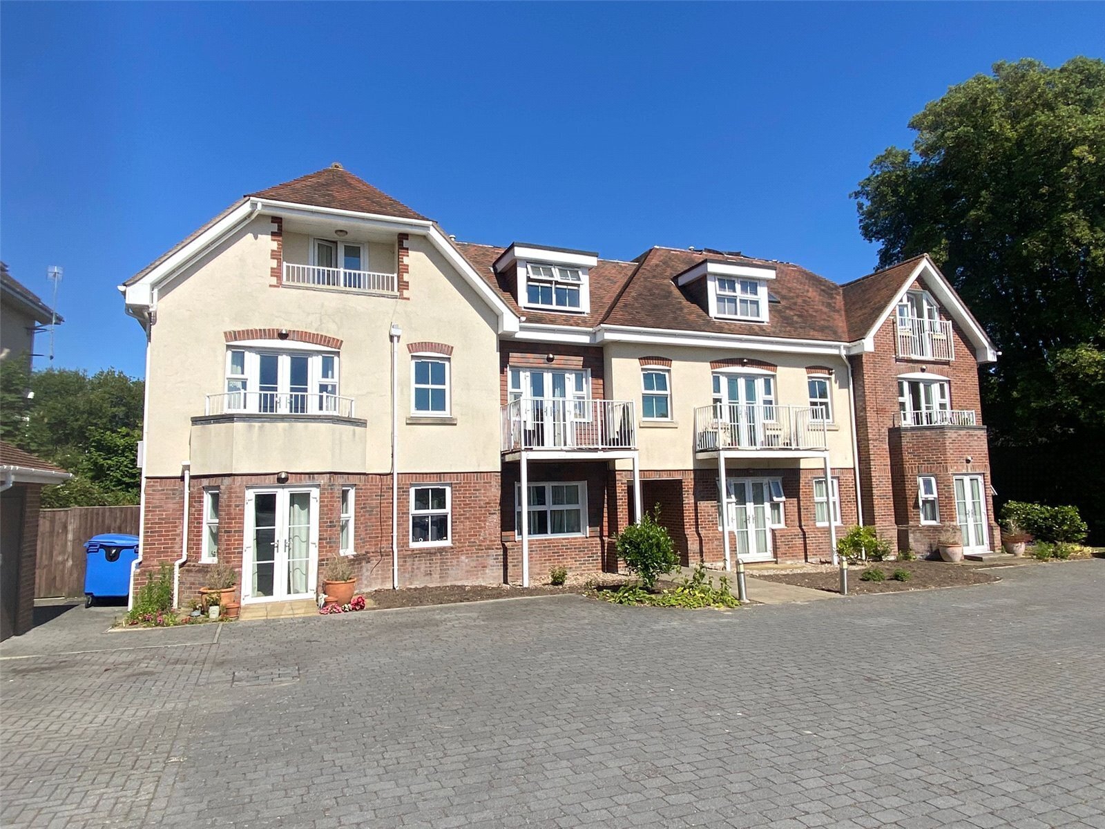 St Peters Road, Lower Parkstone, Poole, Dorset, BH14 Image 1
