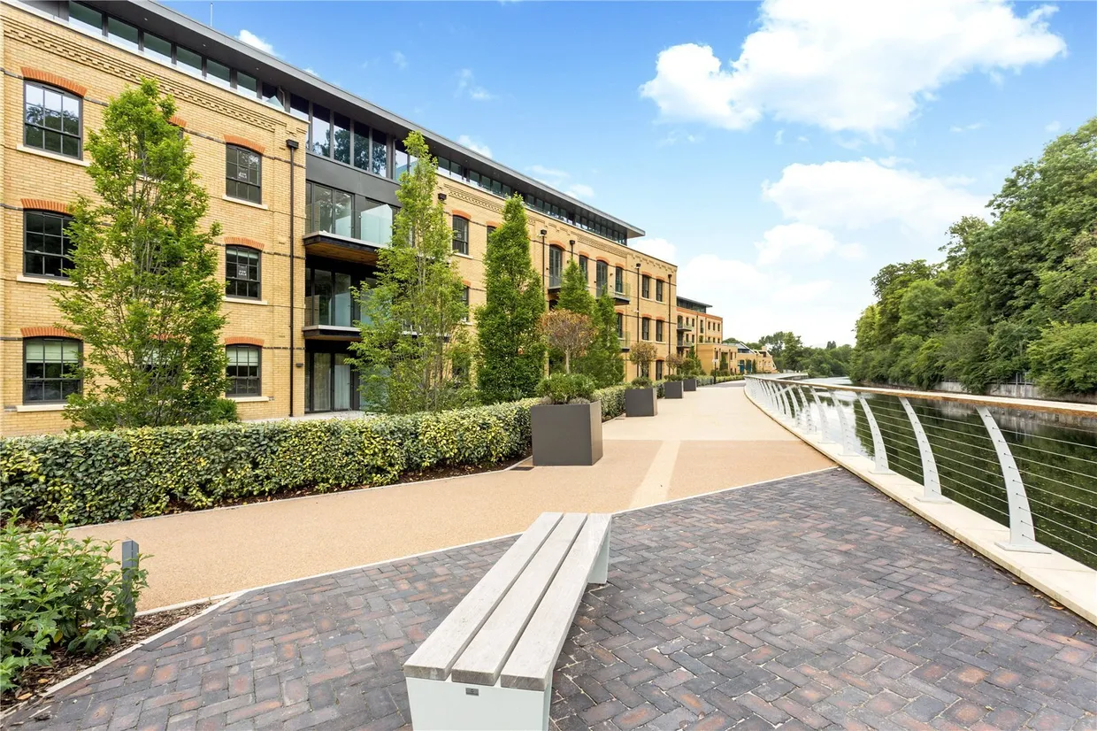 Glen Island, Maidenhead, SL6 photo 11