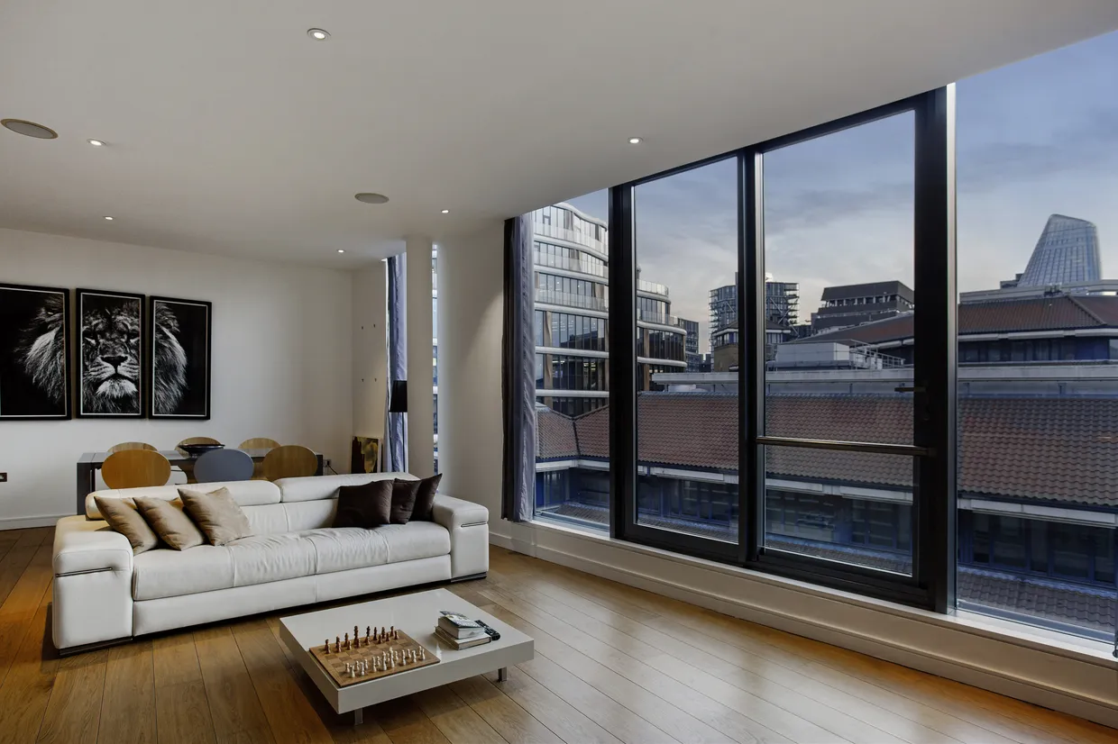 14 New Globe Walk, London, SE1 photo 1