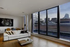 14 New Globe Walk, London, SE1 photo 1