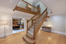 Redbourn Lane, Harpenden, AL5 photo 2