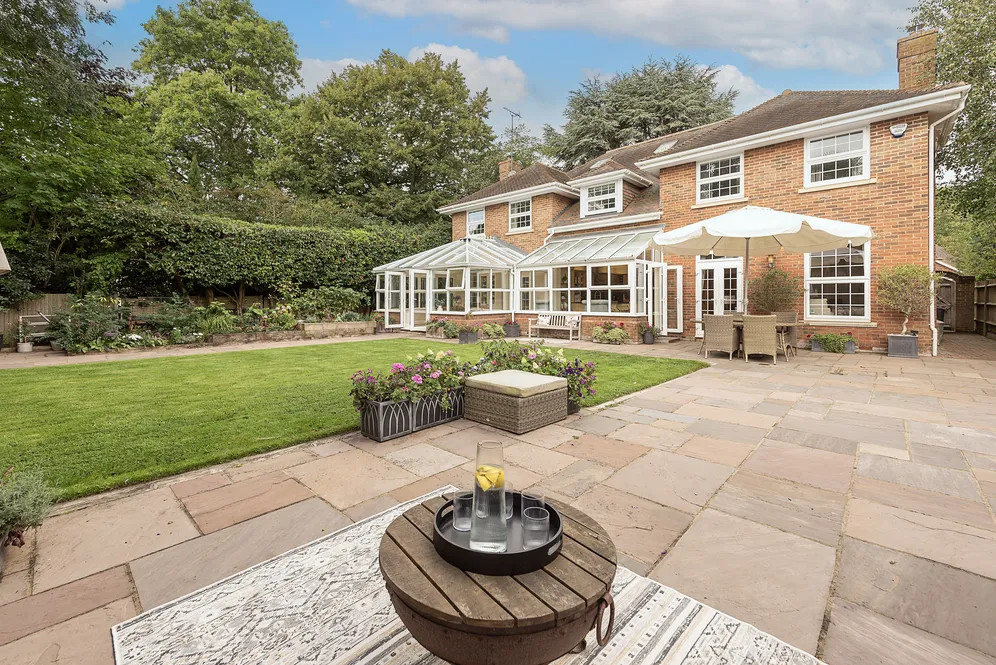 Redbourn Lane, Harpenden, AL5 photo 12