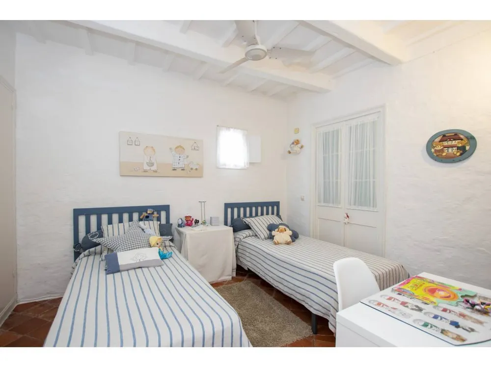 17, Sant Lluis