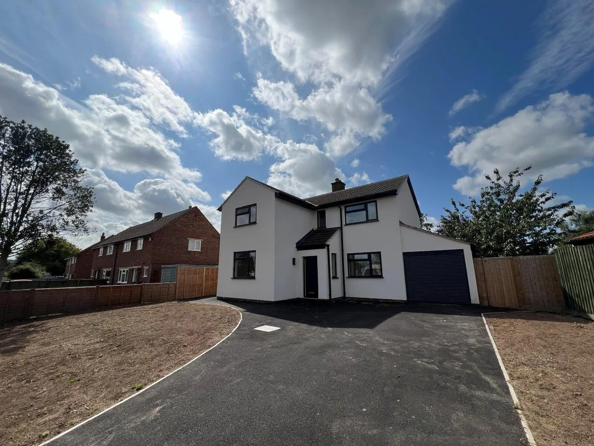 RIVENDELL, PARNHAM CLOSE, NETHER BROUGHTON
