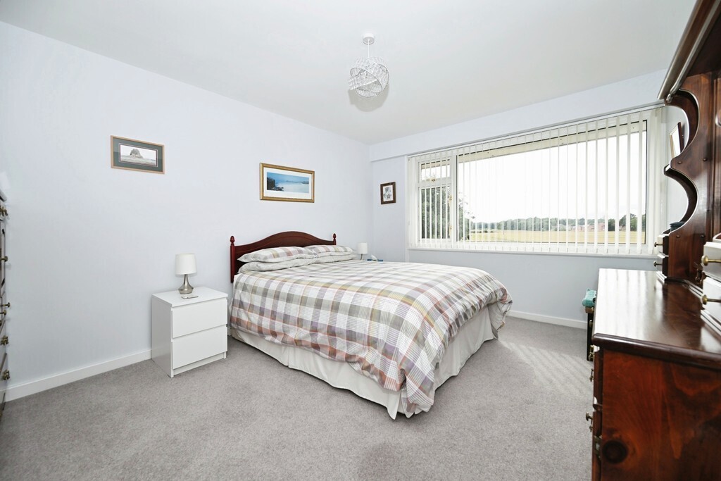 4 bedroom property in Alwyn Road, Bilton, Rugby Guide price £525,000