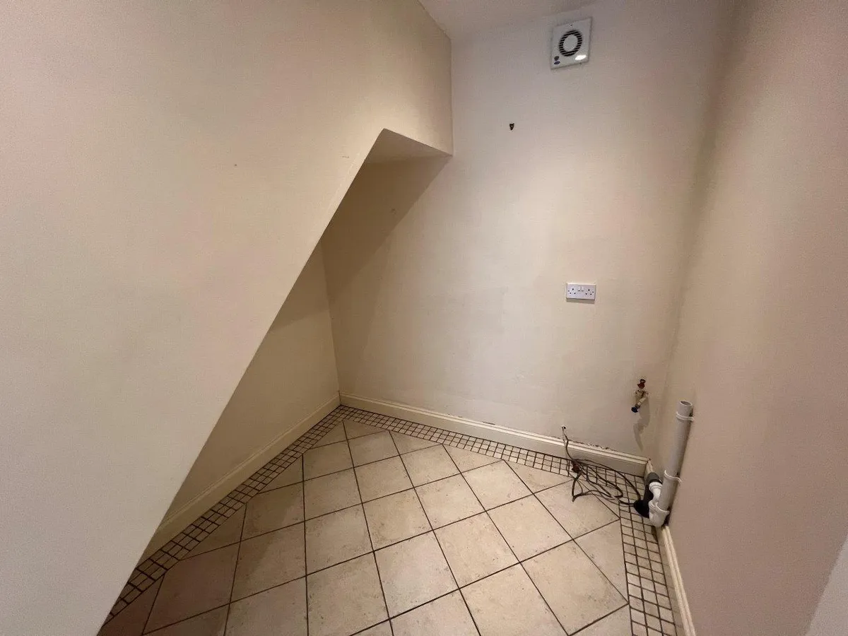 FURLEY COURT, OAKHAM