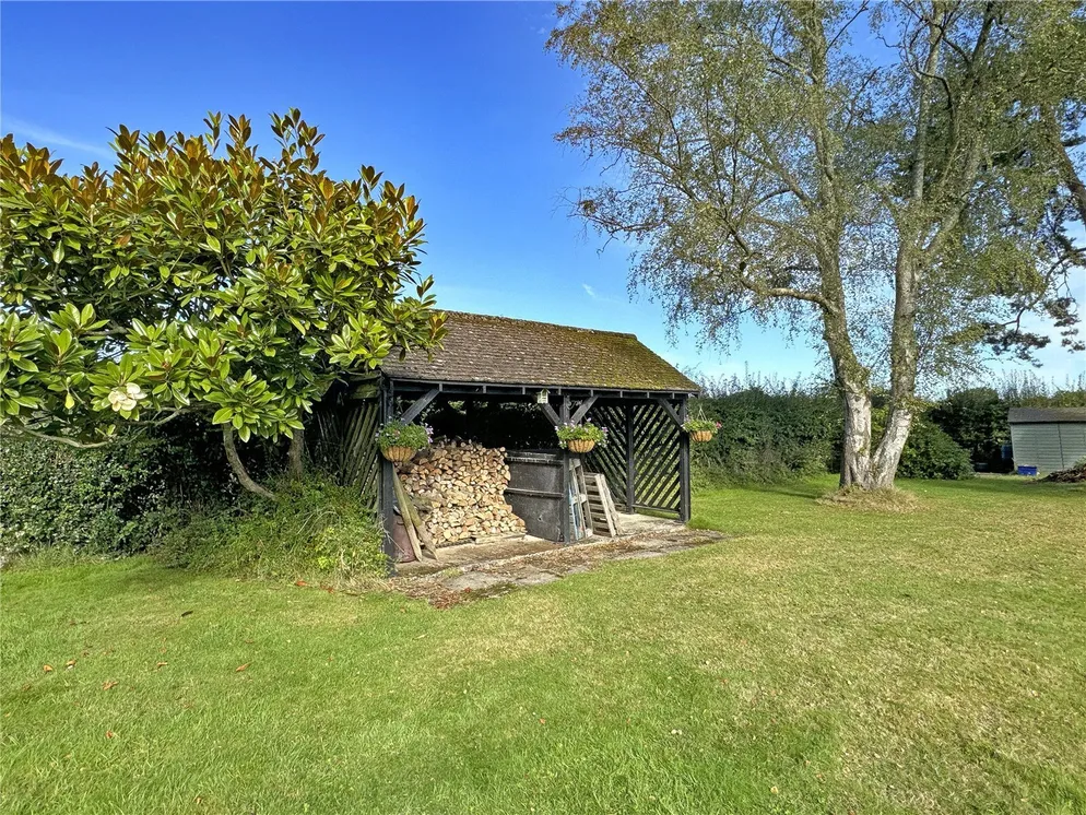 Property carousel item 12