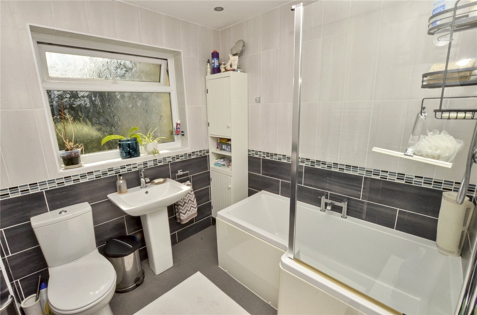 Fernside Road, West Moors, Ferndown, Dorset, BH22 Image 19