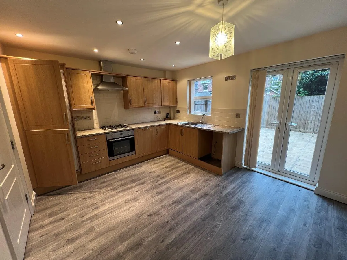 NOTTINGHAM ROAD, MELTON MOWBRAY