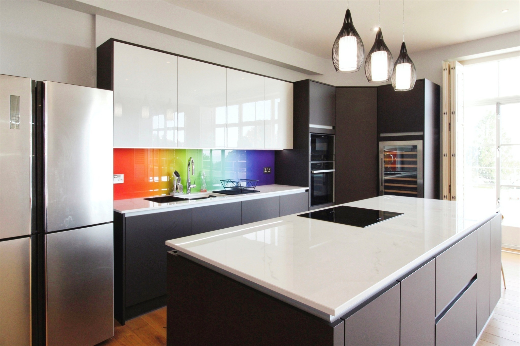 3 bedroom property for sale in Plassey Street, Penarth £325,000