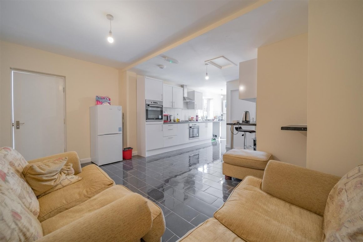 279 Reservoir Road Image 3