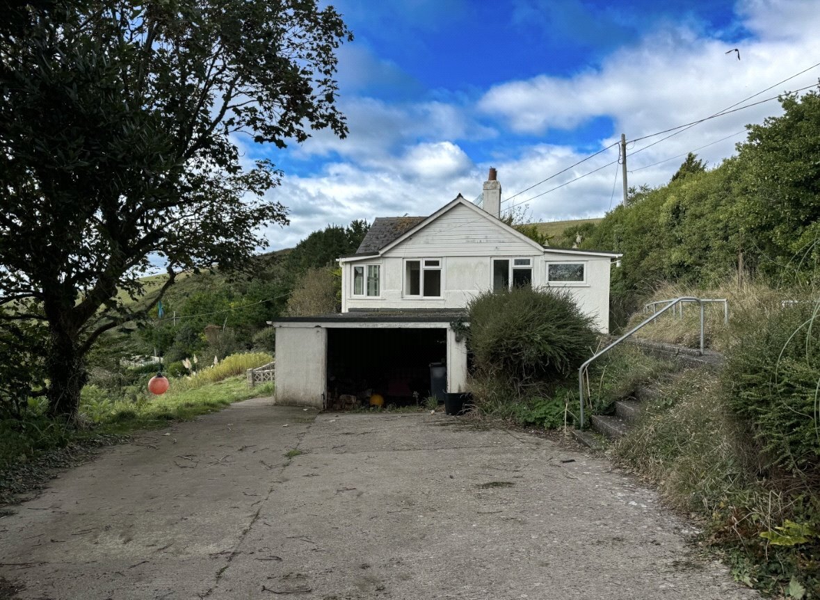 3 bedroom property for sale in Challaborough, Kingsbridge, Devon, TQ7