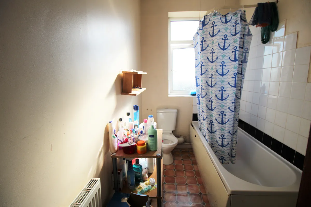 3-Bedroom Home To Let, Oldham, Abbey Hills Road, OL8