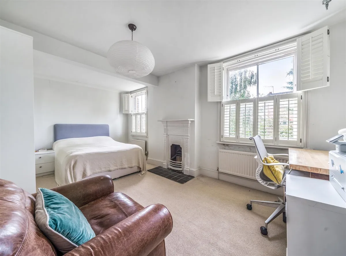 Linacre Road, London, NW2