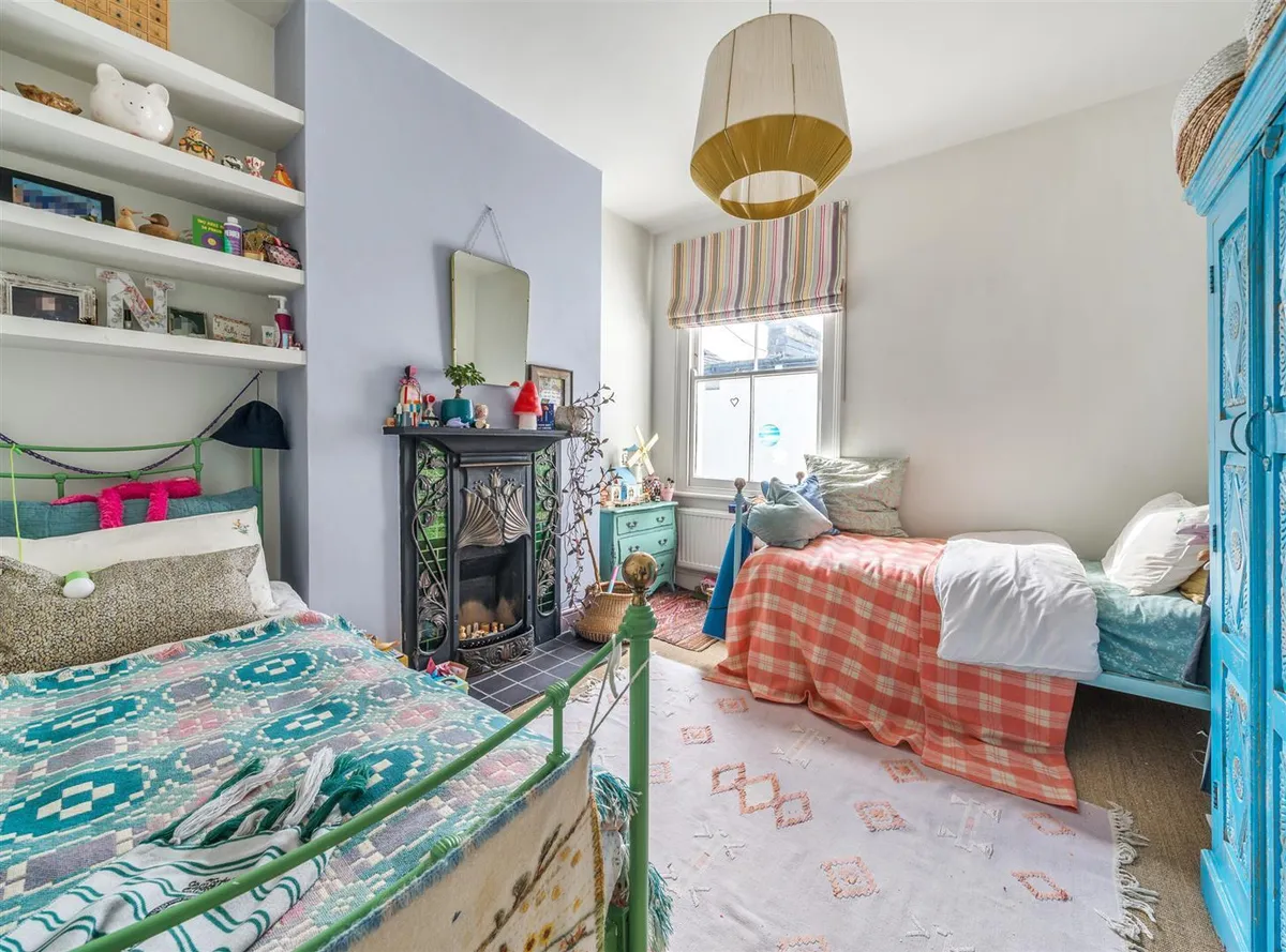 Linacre Road, London, NW2